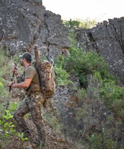 EBERLESTOCK A4DB RIFLE DRY BAG SCABBARD WITH CROWN SHIELD