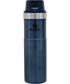 STANLEY CLASSIC TRIGGER-ACTION TRAVEL MUG 20 OZ Water
