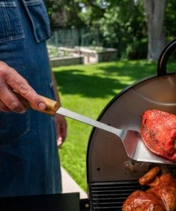 TRAEGER XXL BBQ SPATULA Traeger Accessories