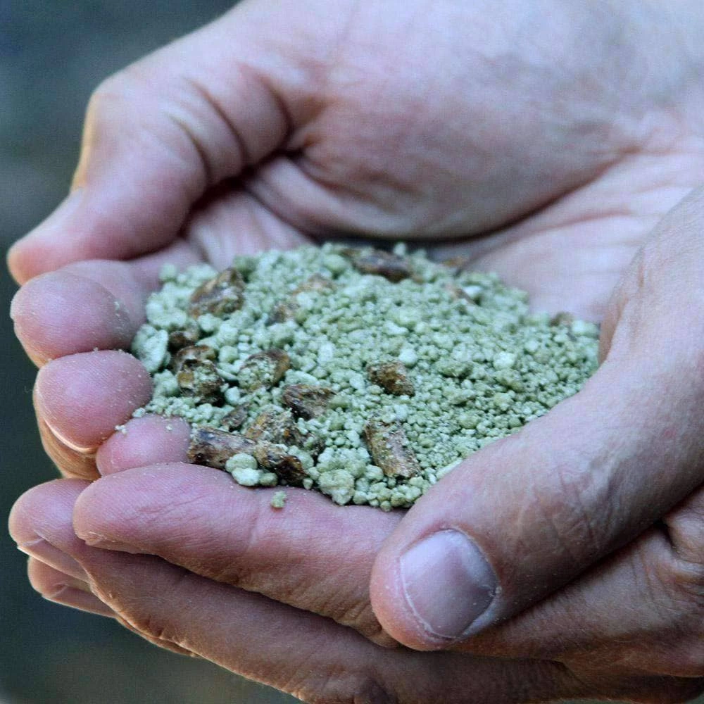 Instafire Fire Starter (2-gallon Bucket) Gear 4 Instafire Fire Starter (2-gallon Bucket) Gear