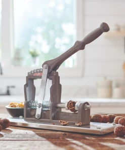 Roots & Harvest Walnut Cracker