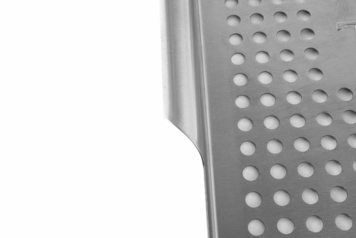 TRAEGER STAINLESS GRILL BASKET 2 TRAEGER STAINLESS GRILL BASKET