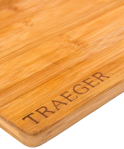 TRAEGER MAGNETIC BAMBOO CUTTING BOARD Traeger Accessories 5 TRAEGER MAGNETIC BAMBOO CUTTING BOARD Traeger Accessories
