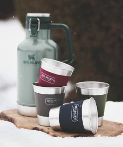 STANLEY CLASSIC OUTDOOR GROWLER GIFT SET Water