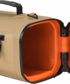 Pelican Dayventure Sling Cooler 9QT 12 Pelican Dayventure Sling Cooler 9QT