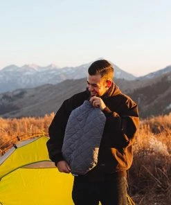 Klymit Luxe Camping Pillow Camping & Hunting 13 Klymit Luxe Camping Pillow Camping & Hunting